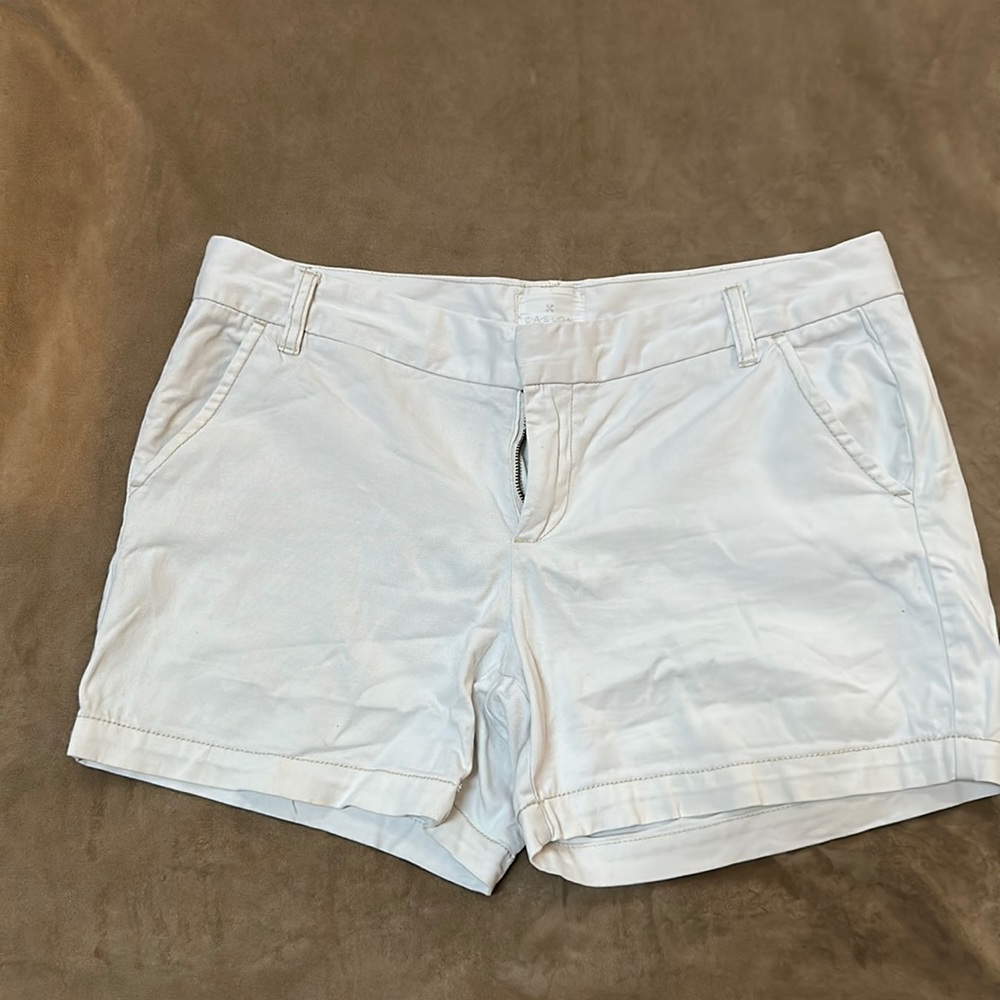 Caslon Shorts